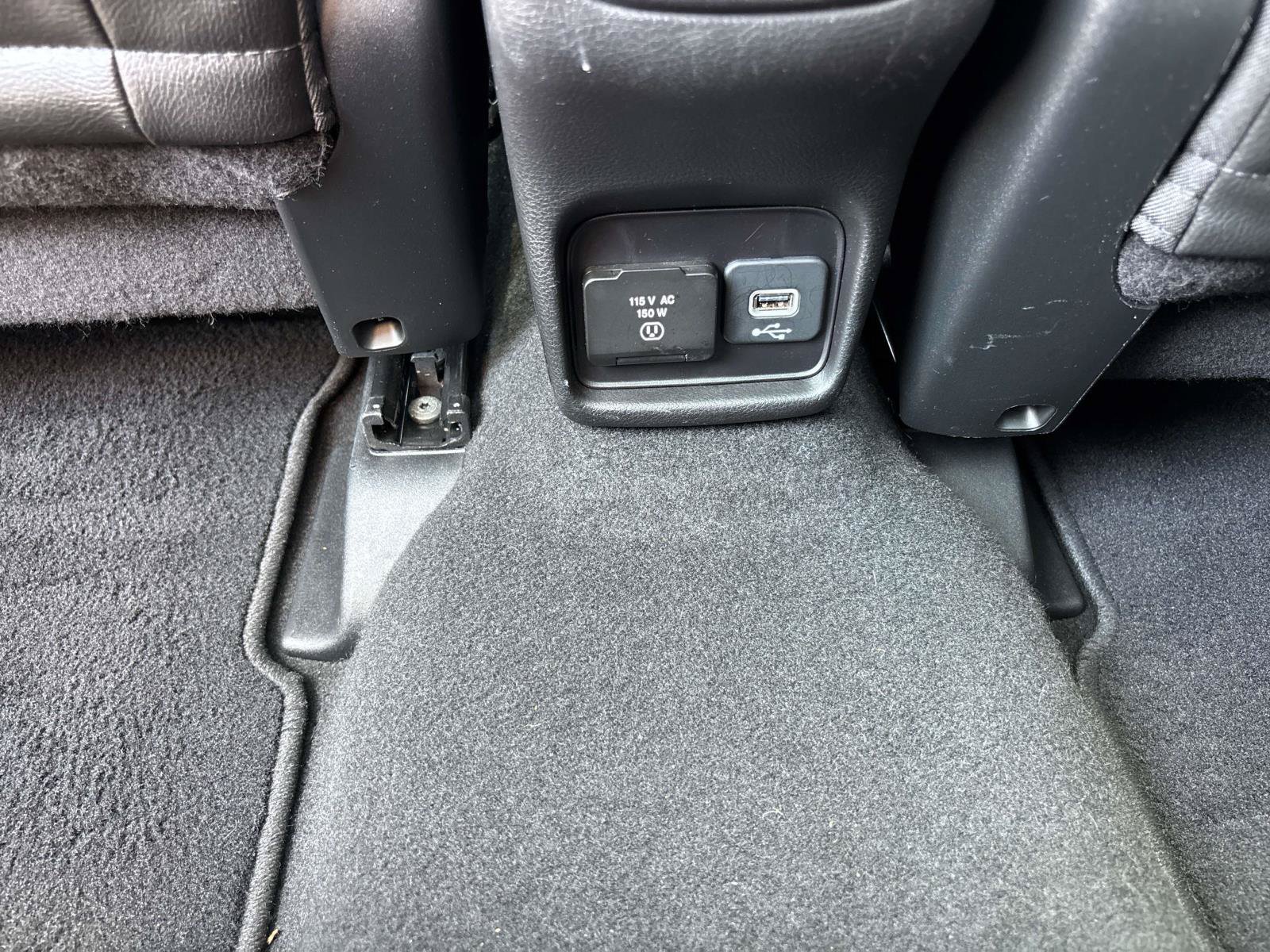 Used 2021 Jeep Compass Limited w/ Sun and Sound Group AWD/4WD image 11