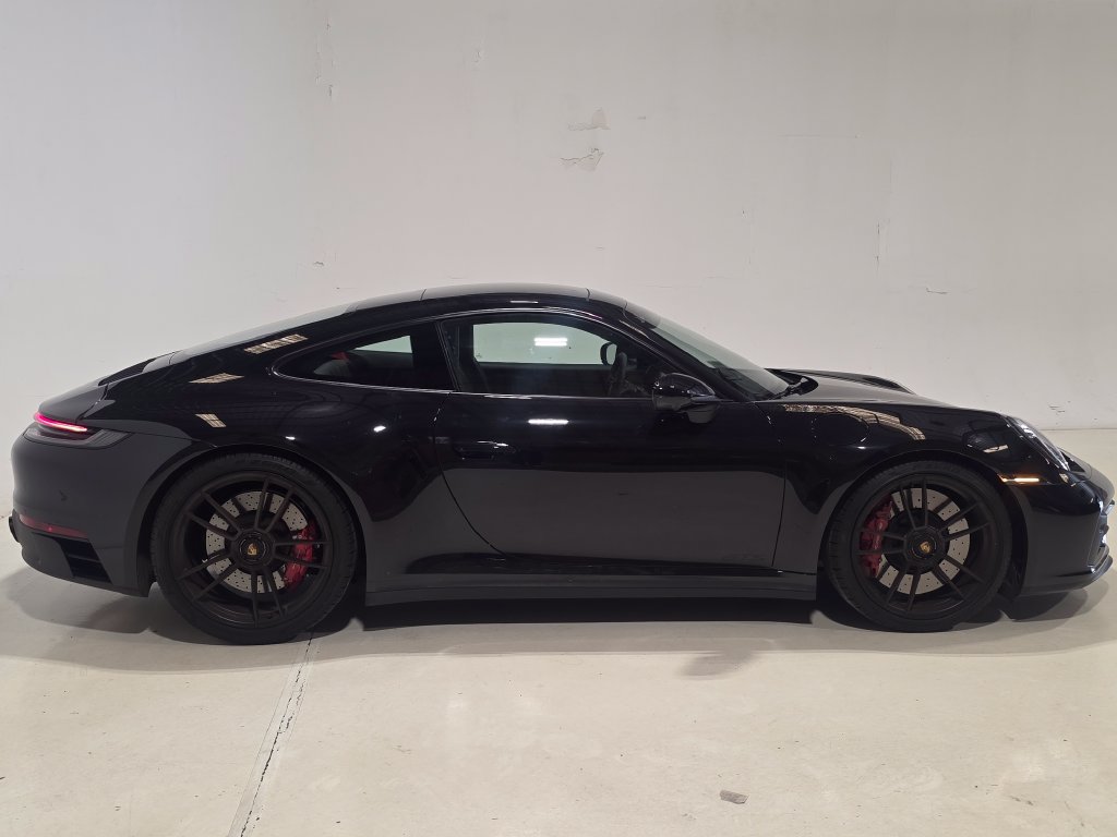 Certified 2024 Porsche 911 Carrera 4 GTS AWD/4WD image 7