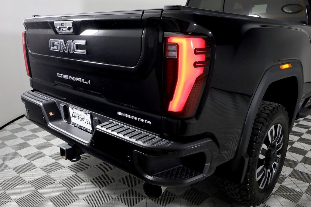 Used 2024 GMC Sierra 3500 Denali Ultimate image 52