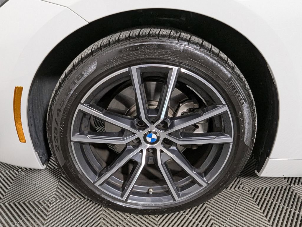 Used 2025 BMW 230i xDrive Coupe w/ Convenience Package AWD/4WD image 41