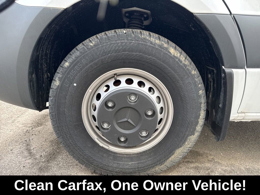 Used 2023 Mercedes-Benz Sprinter 4500 image 3