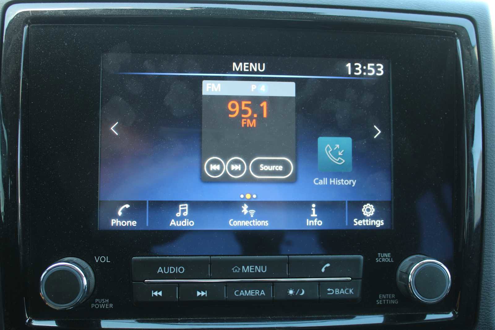 Used 2023 Nissan Frontier SV w/ SV Convenience Package AWD/4WD image 13