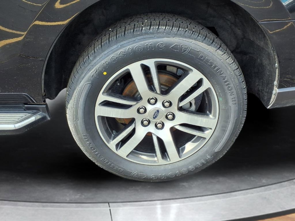 Used 2023 Ford Expedition Limited image 19