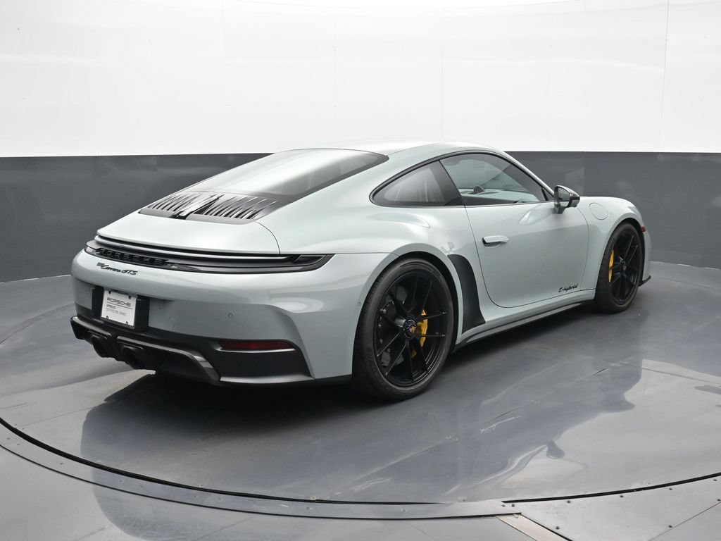 Certified 2025 Porsche 911 Carrera GTS RWD image 19