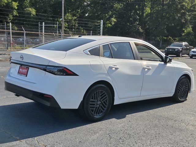 New 2026 Nissan Sentra SV w/ SV Convenience Package FWD image 5