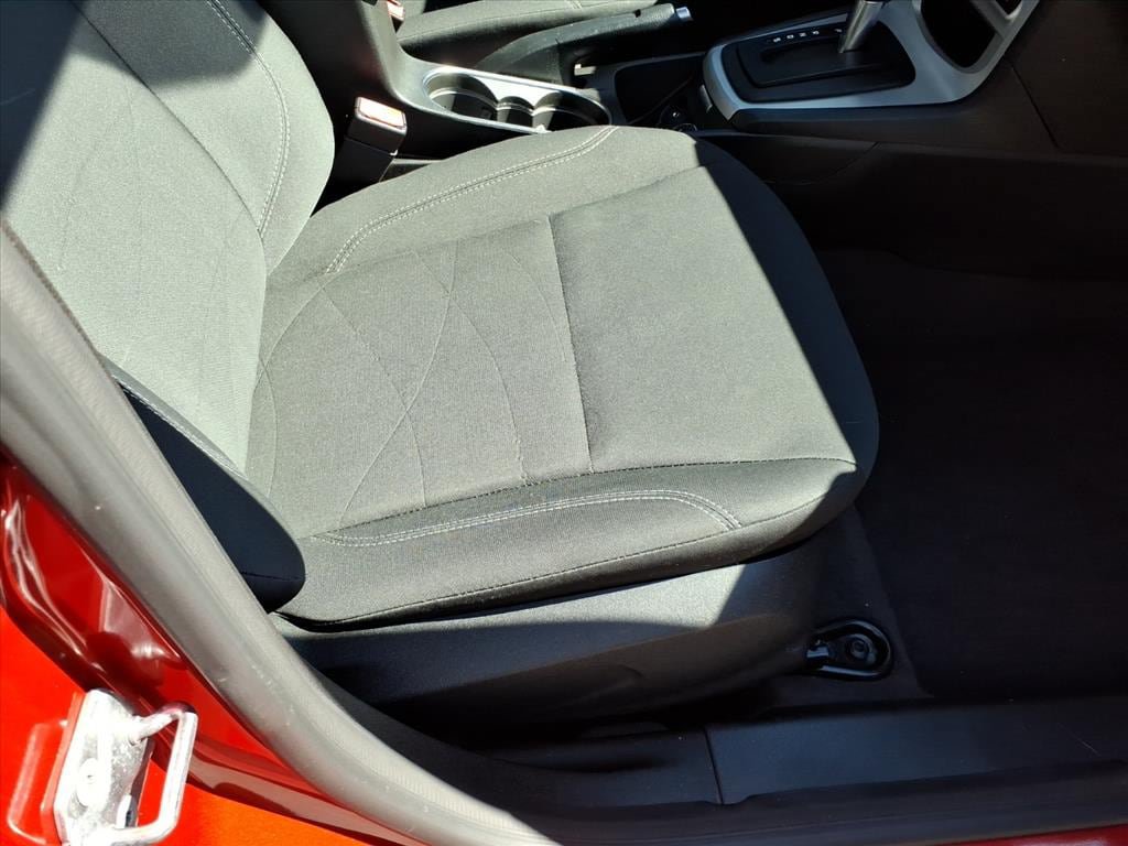 Used 2019 Ford Fiesta SE w/ Cold Weather Package FWD image 18