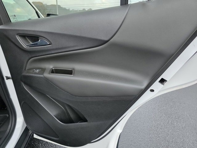 Used 2023 Chevrolet Equinox LT image 19
