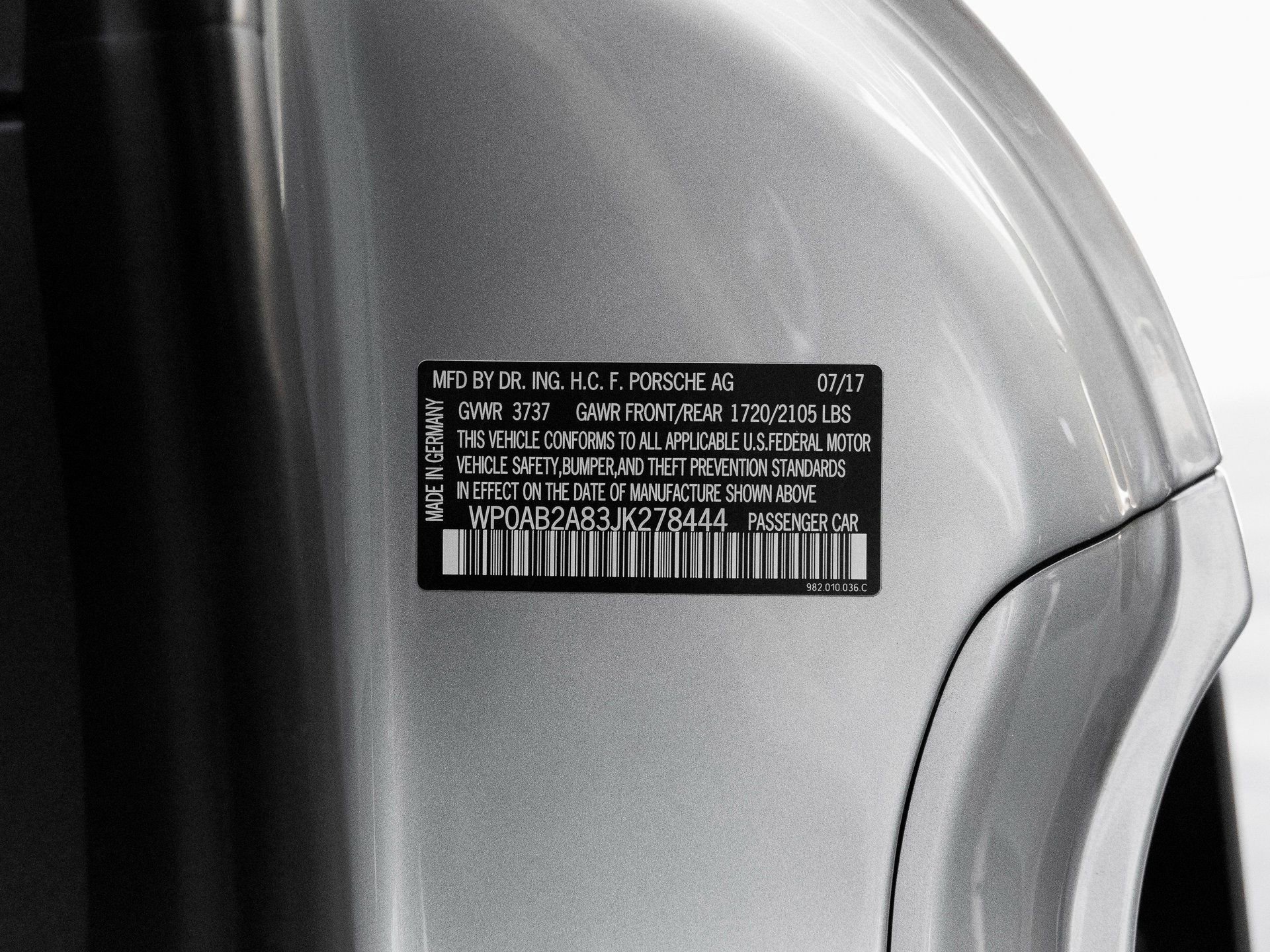 Certified 2018 Porsche 718 Cayman S image 39