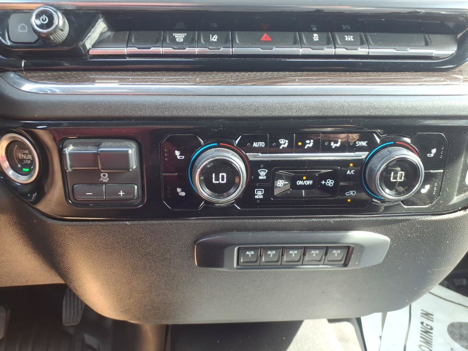 Used 2024 Chevrolet Silverado 3500 LT w/ Convenience Package AWD/4WD image 21