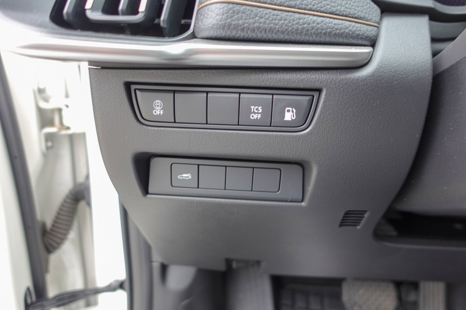 Used 2024 MAZDA CX-90 Plug-In Hybrid w/ Preferred image 12