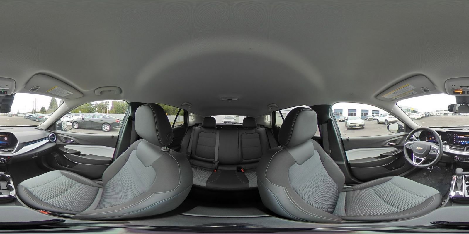 Used 2025 Chevrolet Trax LT w/ LT Convenience Package FWD image 41