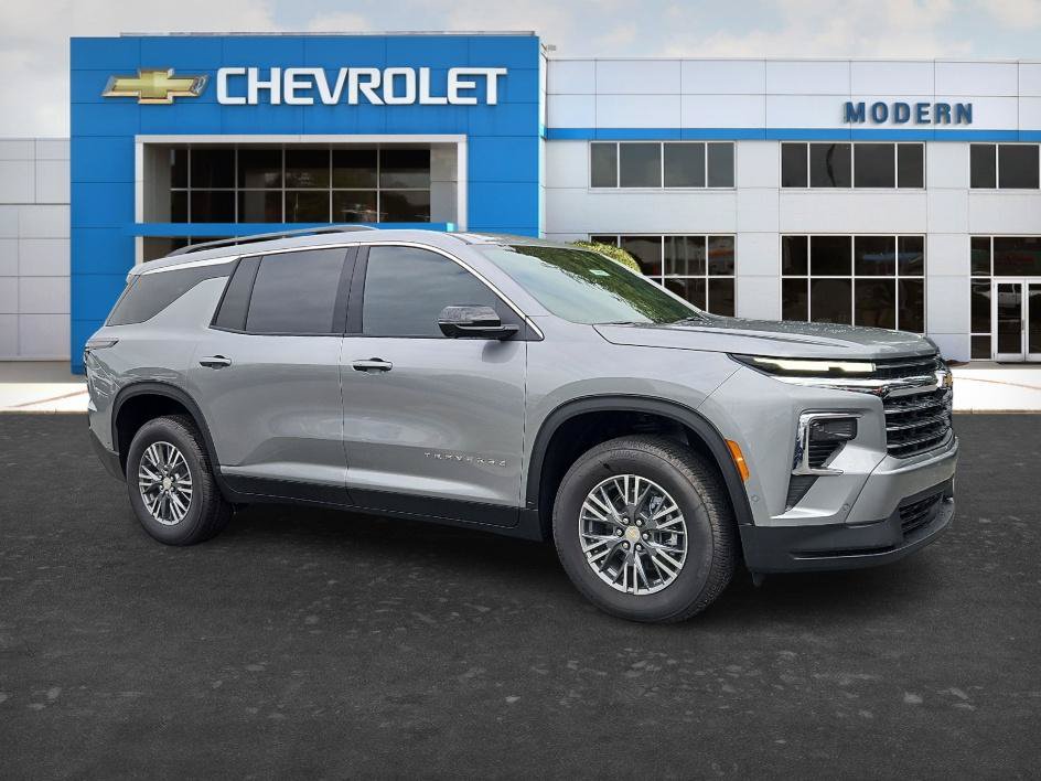 New 2026 Chevrolet Traverse LT w/ Enhanced Driving Package FWD image 6