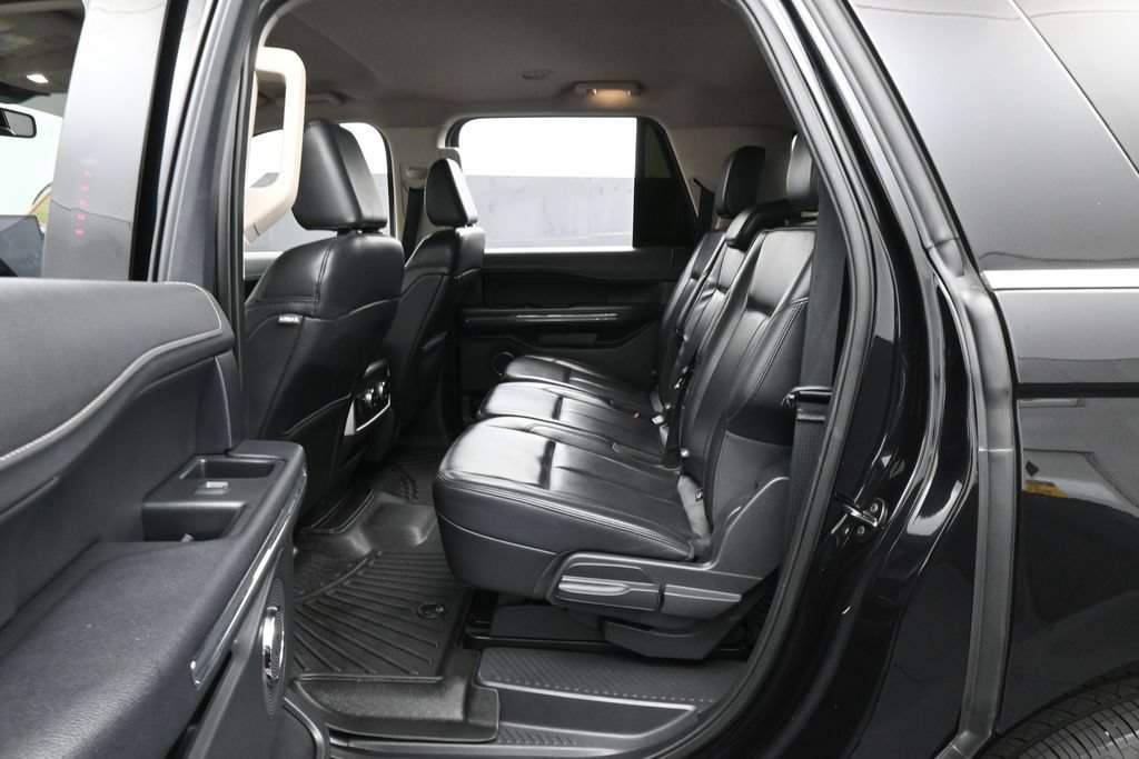 Used 2024 Ford Expedition Max XLT RWD image 30
