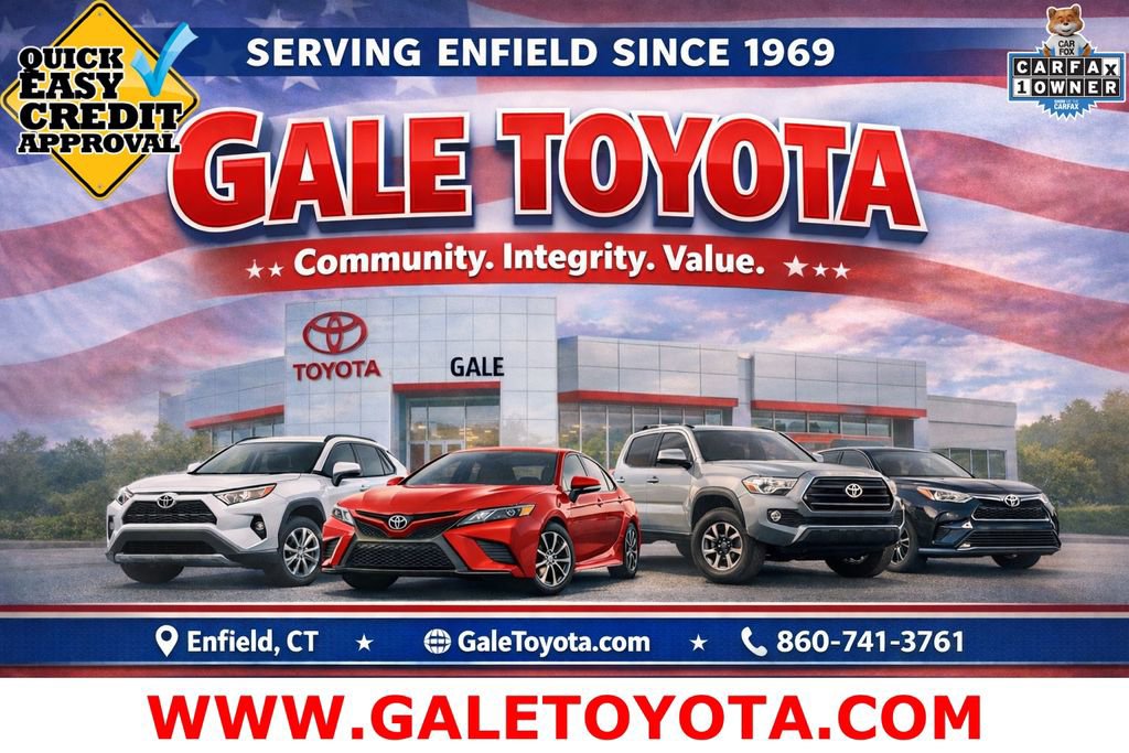 Used 2025 Ford Maverick XL w/ Equipment Group 102A AWD/4WD image 2