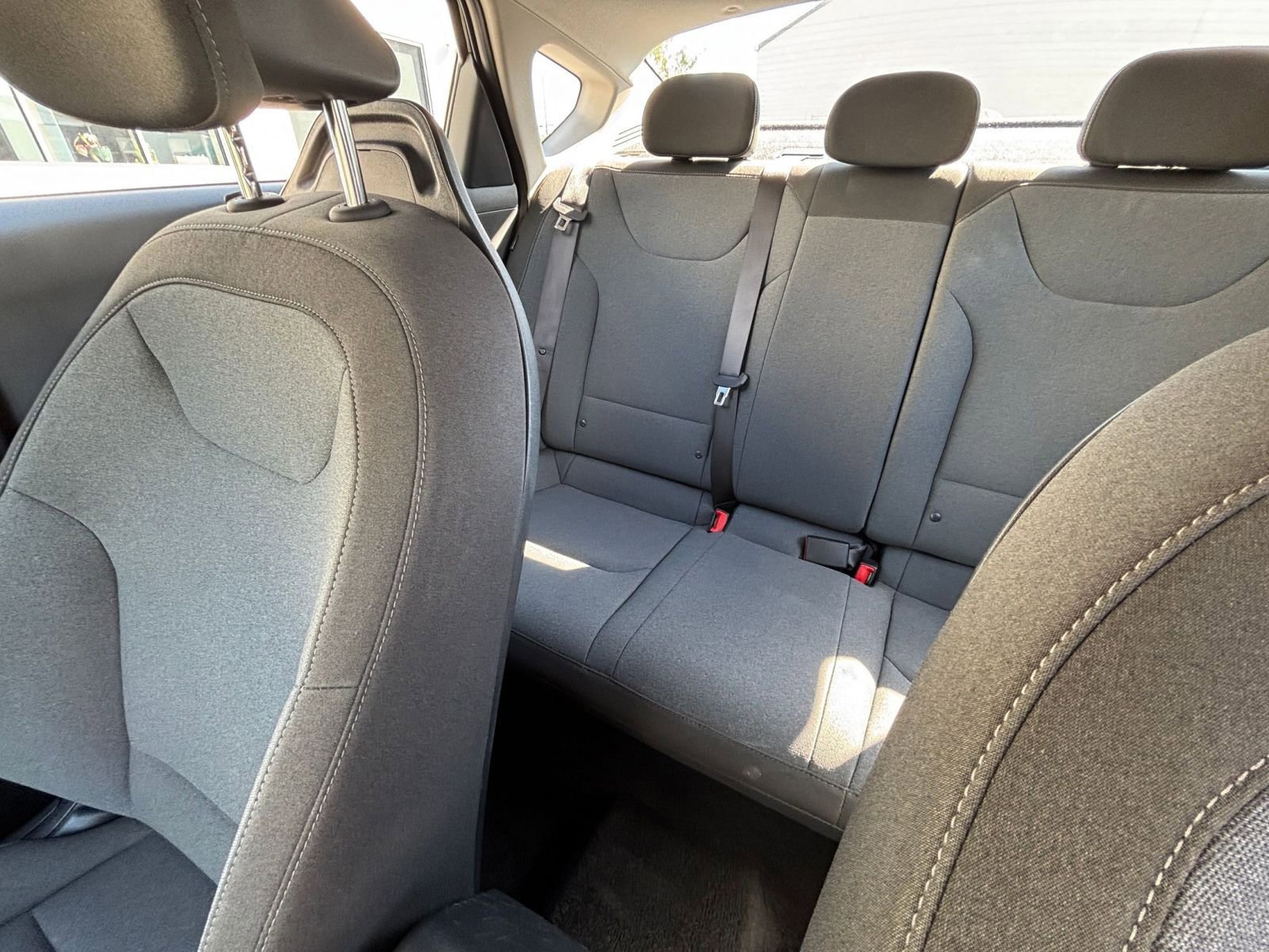 Used 2025 Kia K4 FWD image 39