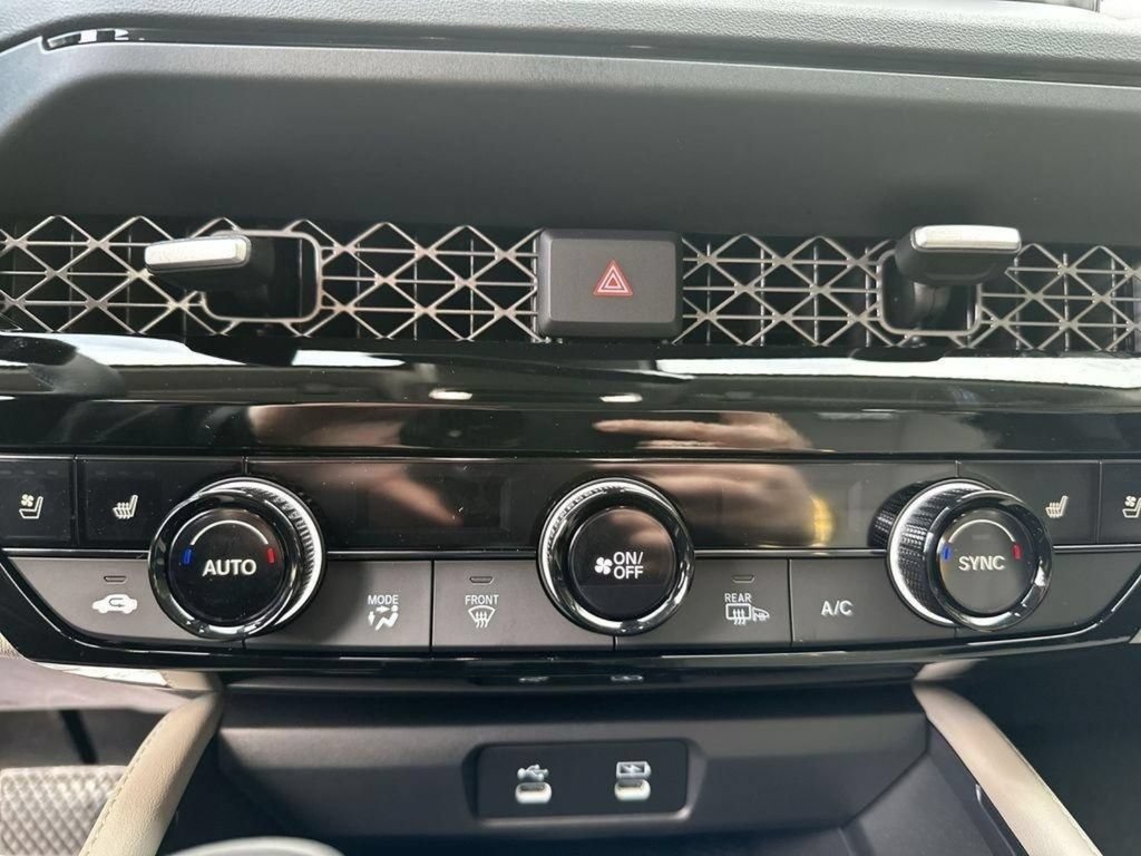 New 2025 Honda Accord Touring image 17