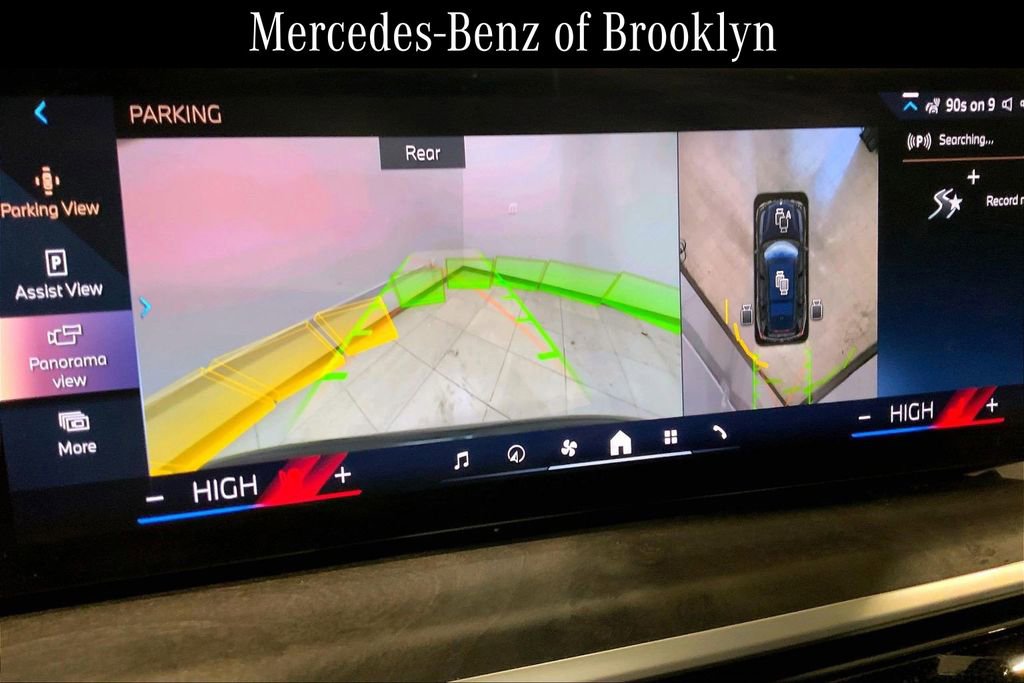 Used 2024 BMW X7 xDrive40i w/ M Sport Package image 25