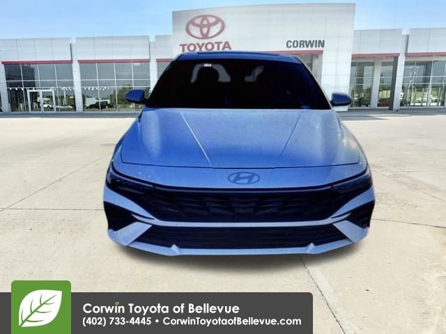 Used 2025 Hyundai Elantra SEL image 18