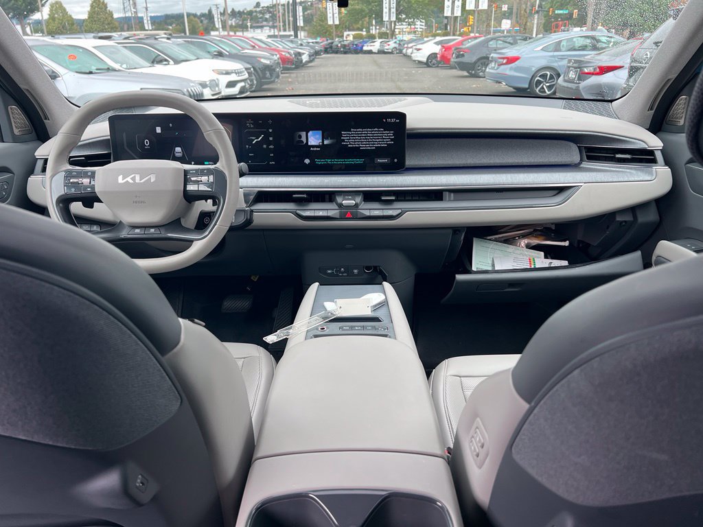 Certified 2024 Kia EV9 Land AWD/4WD image 12