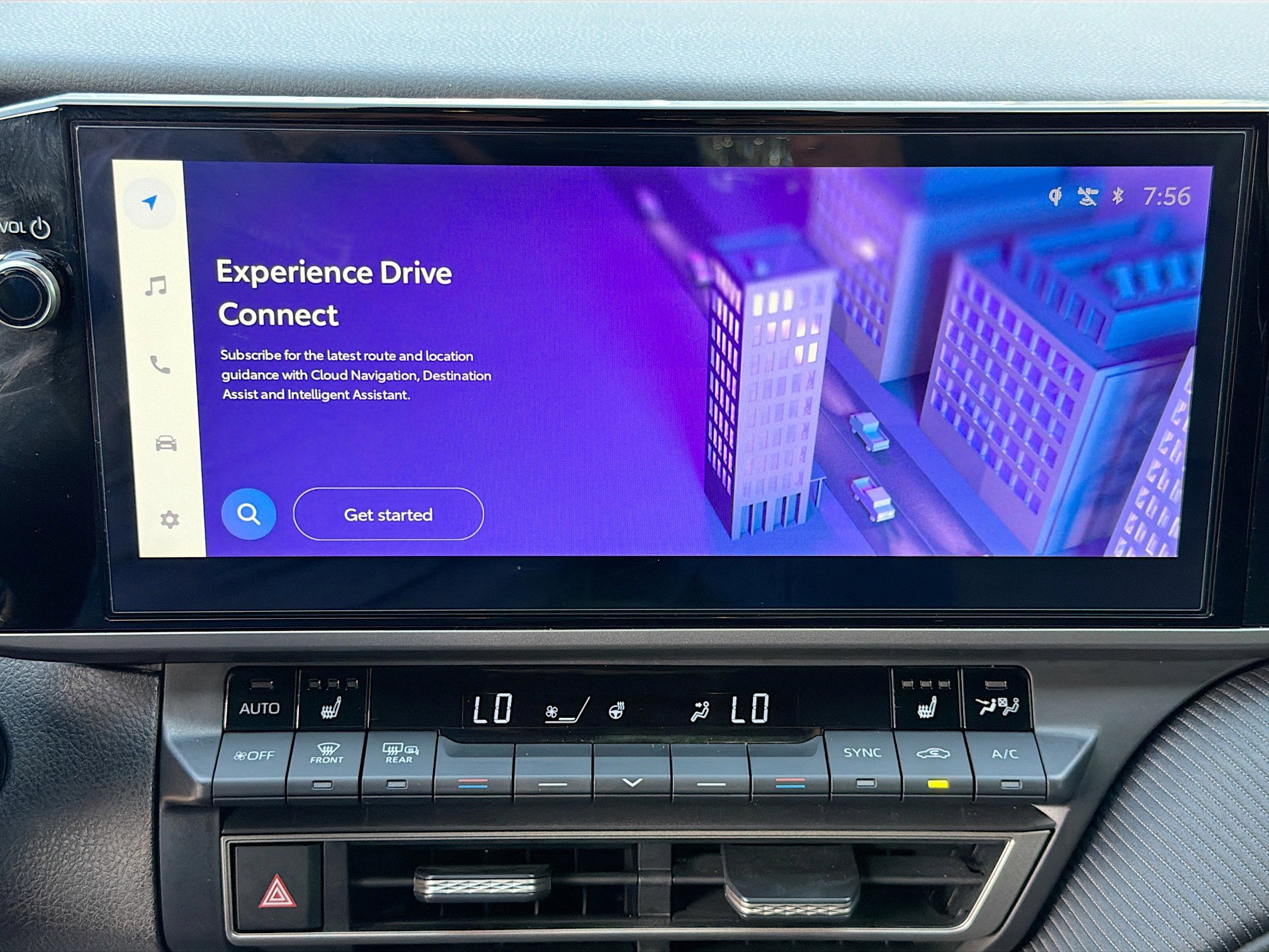 Used 2025 Toyota Camry SE w/ Multimedia Upgrade Package image 31