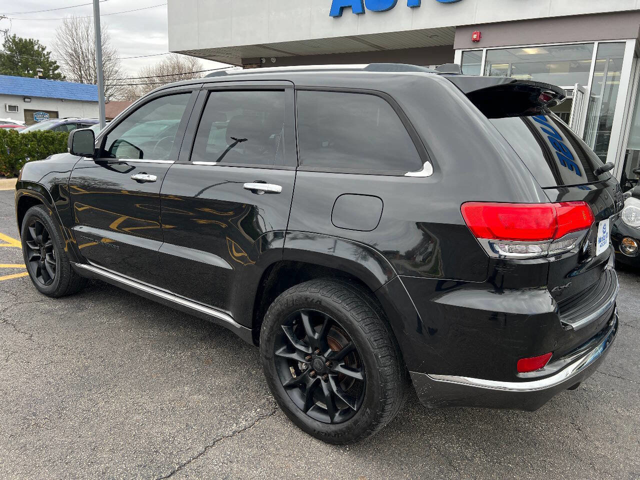 Used 2014 Jeep Grand Cherokee Summit image 11
