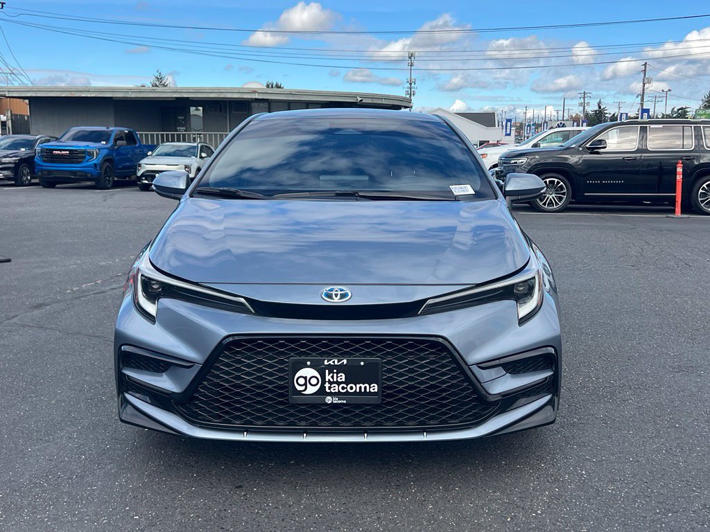 Used 2024 Toyota Corolla SE FWD image 4