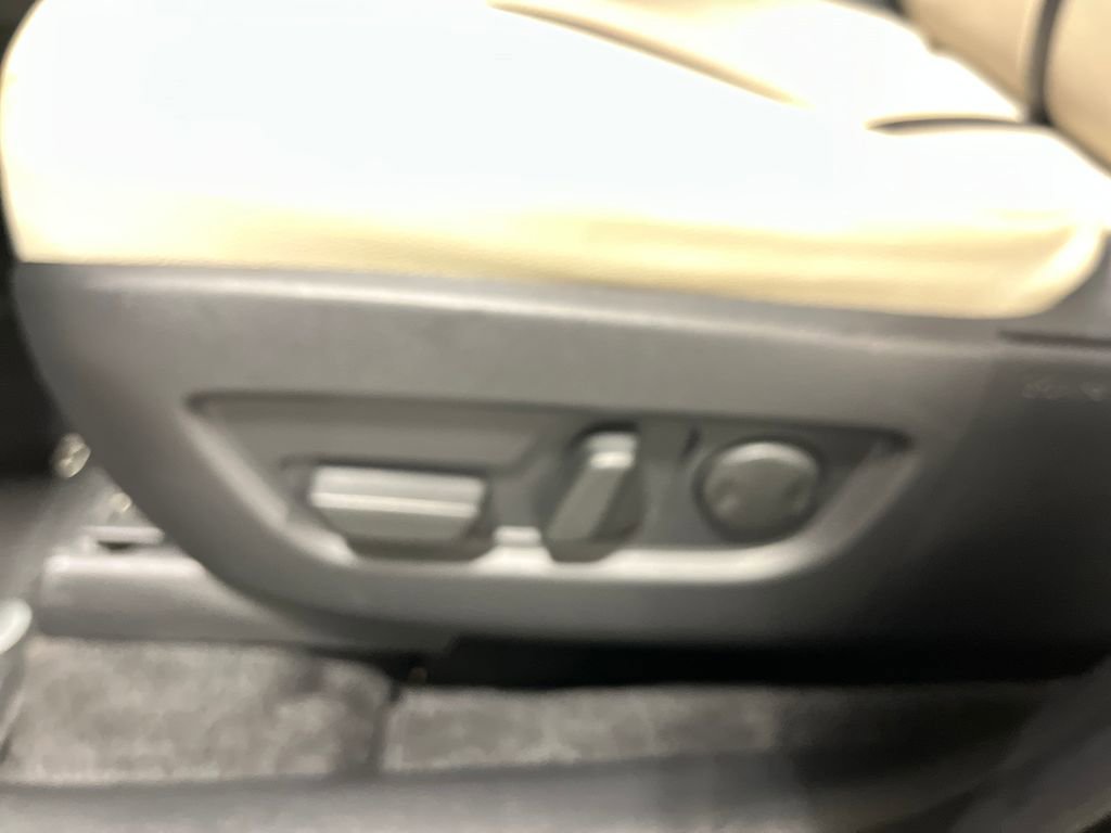 Used 2024 MAZDA CX-90 3.3 Turbo w/ Premium Package image 16