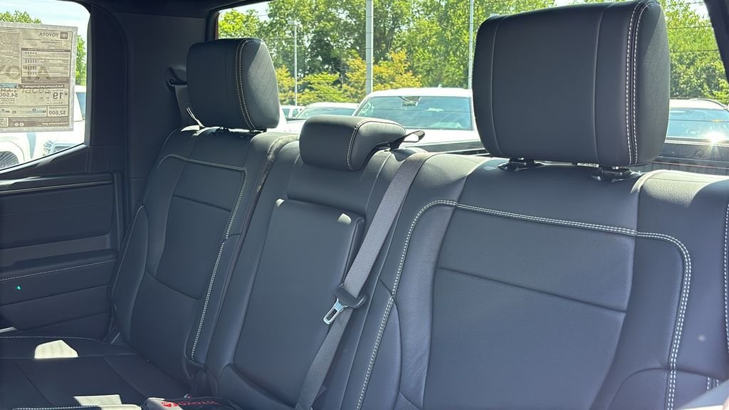 New 2026 Toyota Tundra Limited AWD/4WD image 28