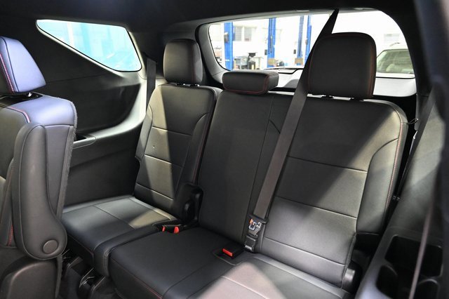 Used 2024 Chevrolet Traverse Z71 w/ LPO, Floor Liner Package image 12