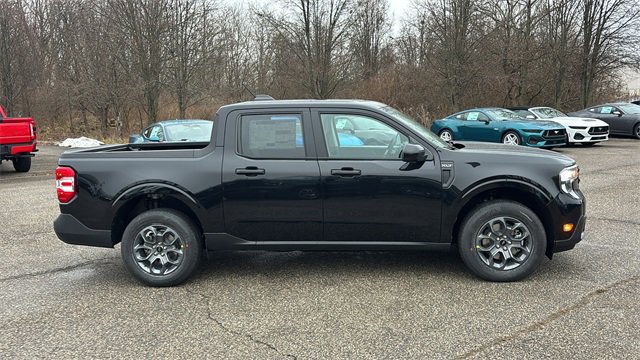 New 2026 Ford Maverick XLT w/ Equipment Group 301A image 28