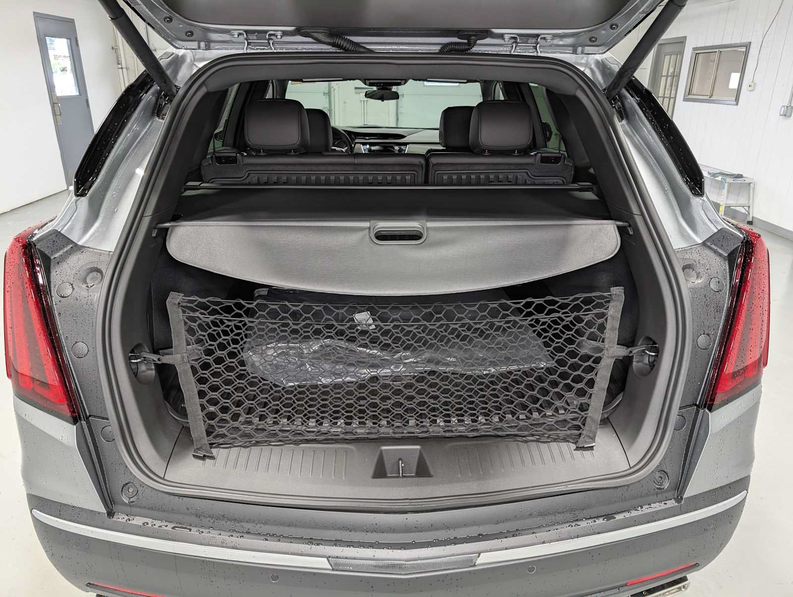 New 2026 Cadillac XT5 Luxury w/ LPO, Floor Liner Package AWD/4WD image 7