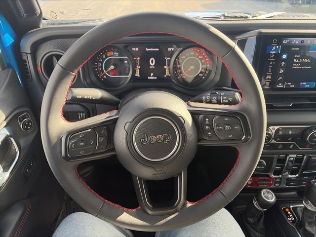 Used 2024 Jeep Wrangler Unlimited Rubicon image 17