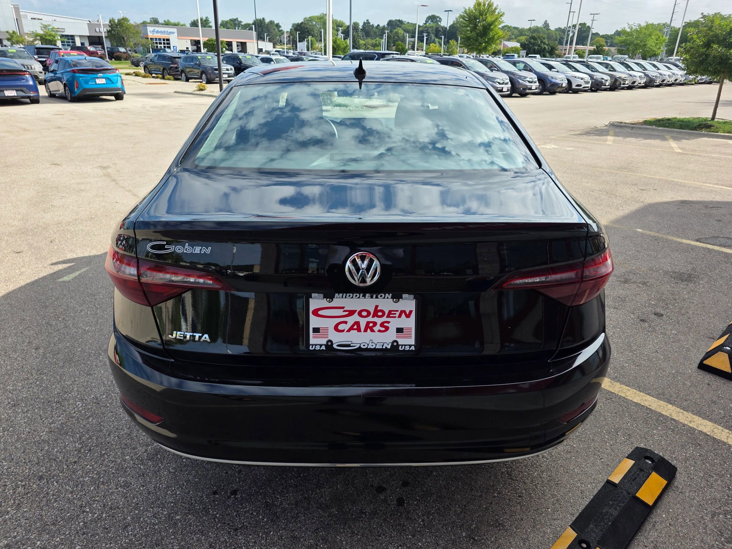 Used 2021 Volkswagen Jetta S image 4