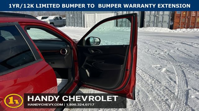 Certified 2024 Chevrolet Trax RS w/ Driver Confidence Package image 44
