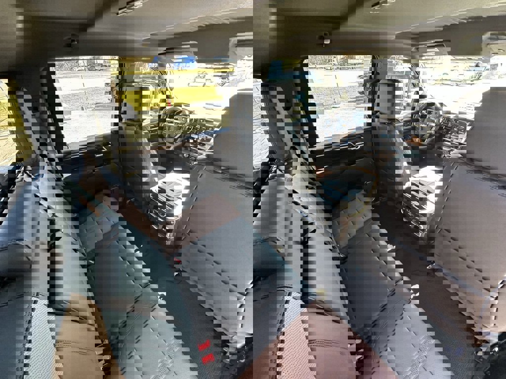 New 2026 Chevrolet Silverado 3500 High Country w/ Technology Package image 22