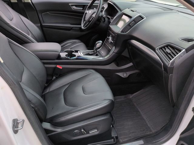 Used 2017 Ford Edge Titanium w/ Equipment Group 301A image 38