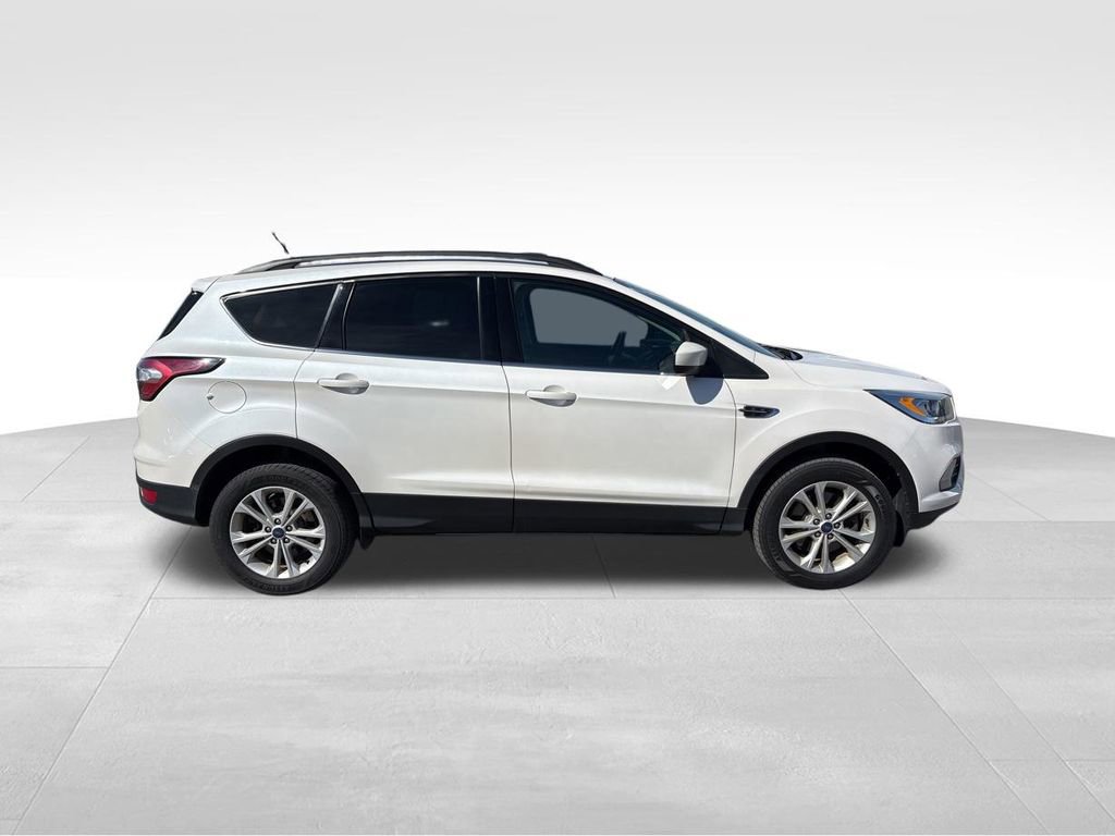 Used 2018 Ford Escape SEL image 6