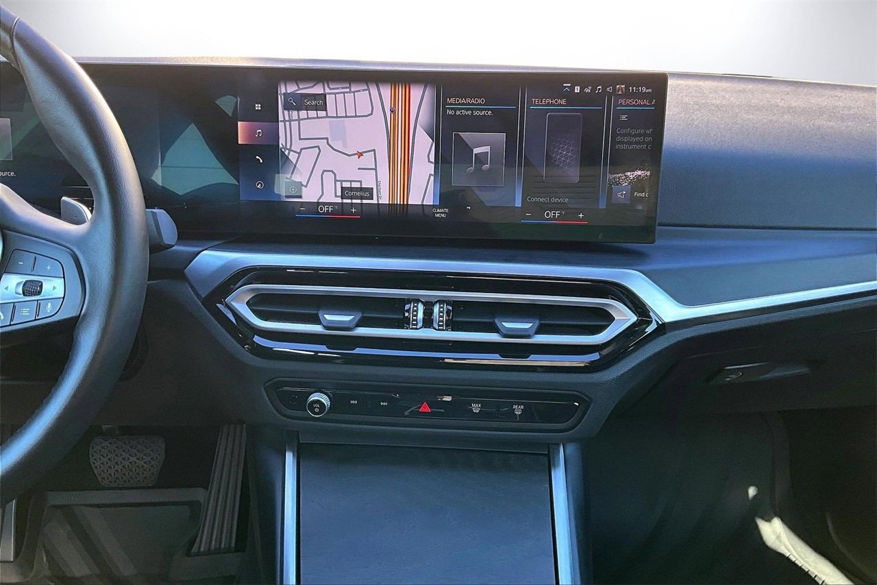 Used 2024 BMW 330i xDrive Sedan w/ Convenience Package image 12