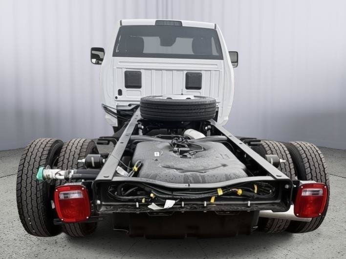 New 2027 RAM 4500 Tradesman AWD/4WD image 9