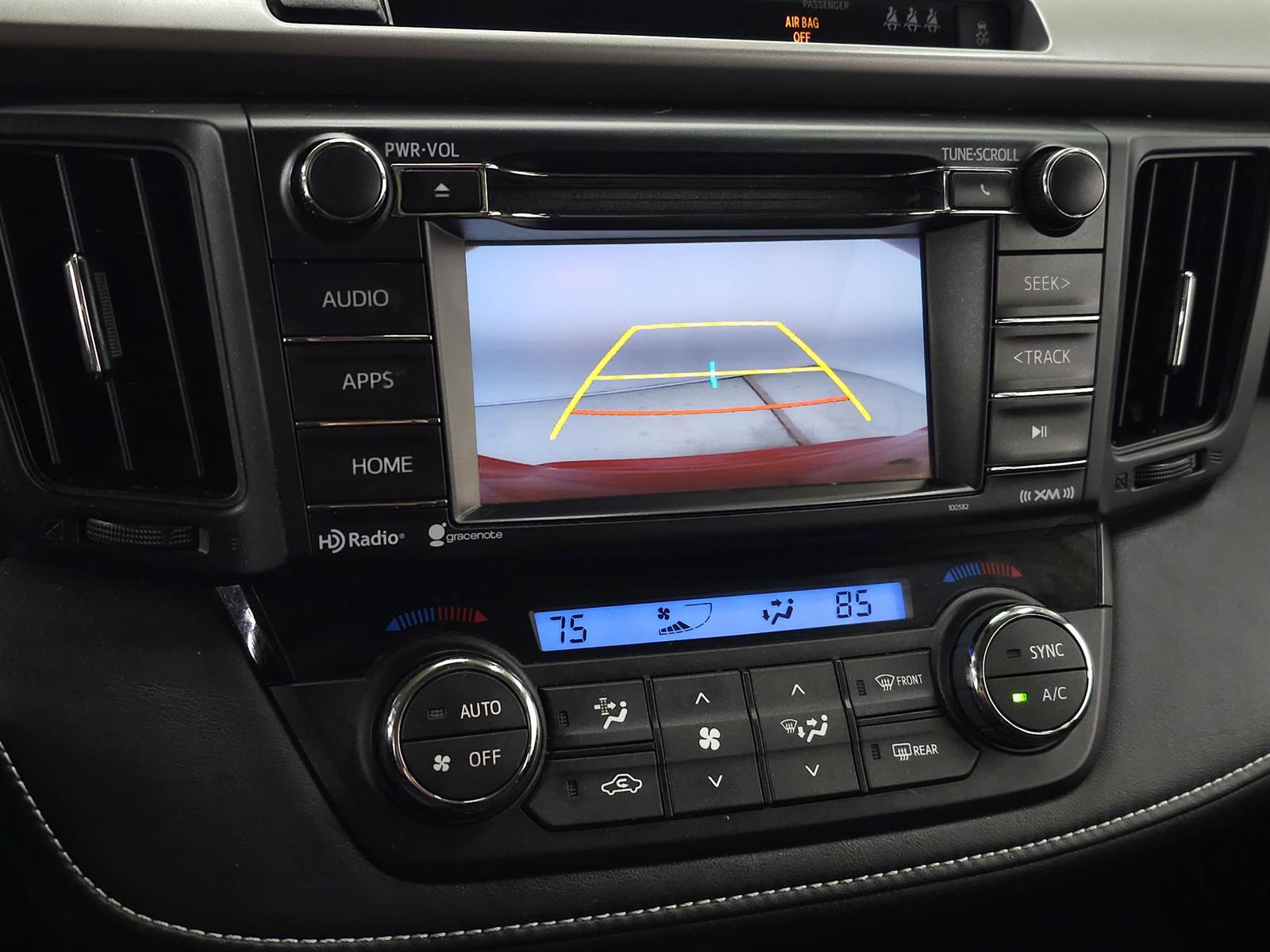 Used 2017 Toyota RAV4 XLE w/ Carpet Mat Package image 23