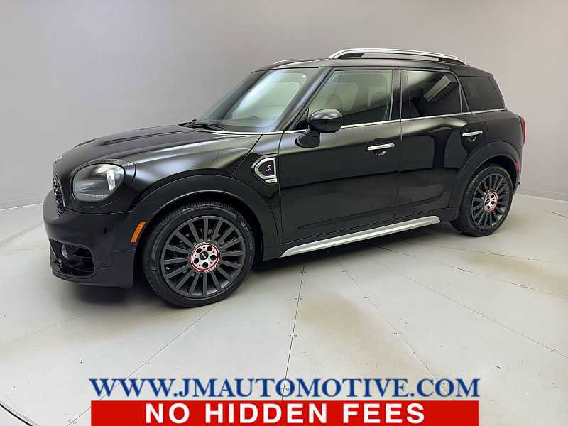 Used 2019 MINI Cooper Countryman S image 1