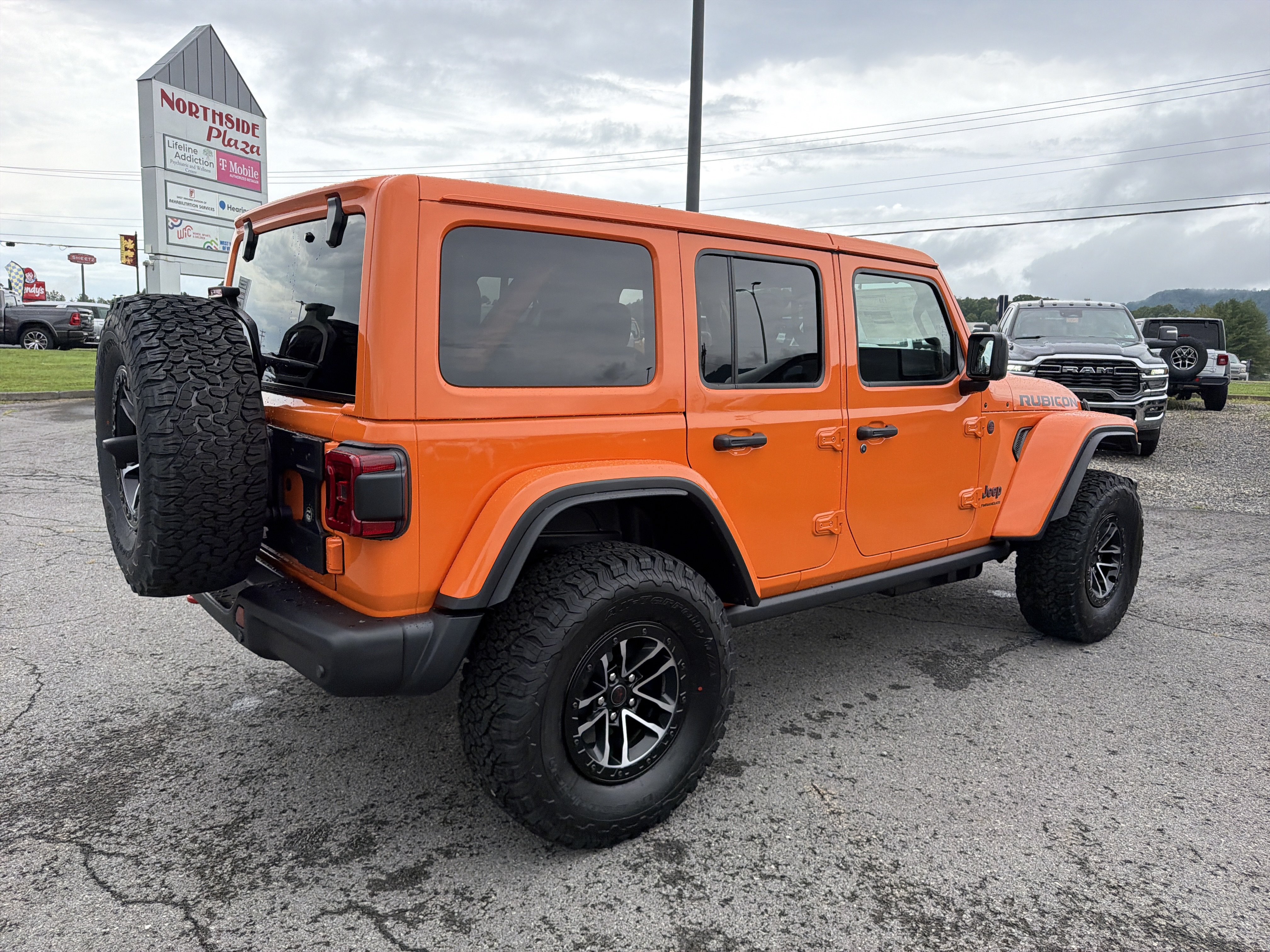 New 2027 Jeep Wrangler Unlimited Rubicon AWD/4WD image 6
