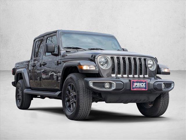 Used 2023 Jeep Gladiator Overland AWD/4WD image 3