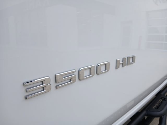 Used 2024 Chevrolet Silverado 3500 LT w/ Convenience Package image 30