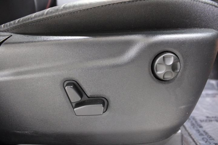 Used 2025 Dodge Durango GT image 27