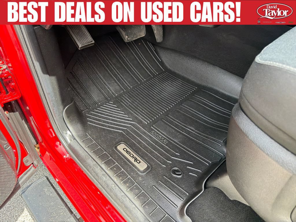 Used 2022 RAM 1500 Classic Warlock w/ Electronics Group AWD/4WD image 13