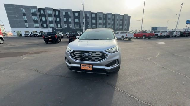Used 2022 Ford Edge SEL image 3