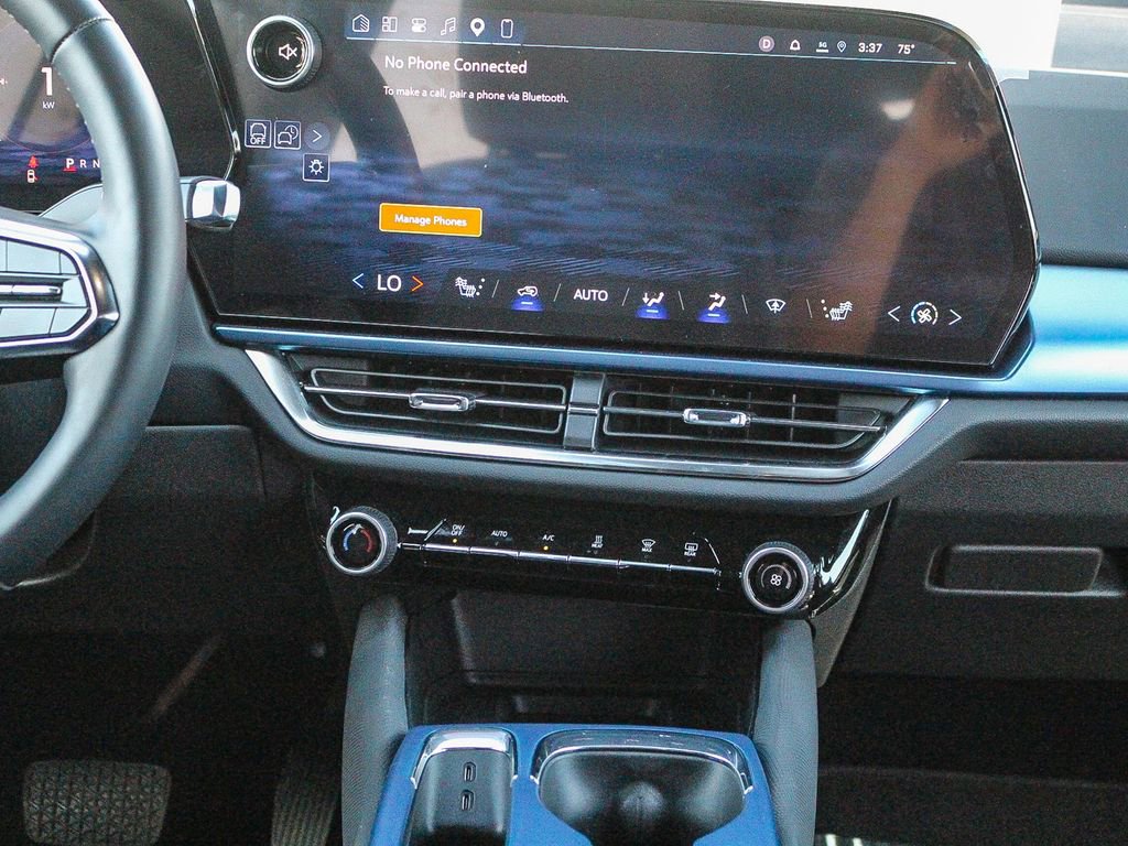 Used 2026 Chevrolet Equinox EV LT FWD image 14