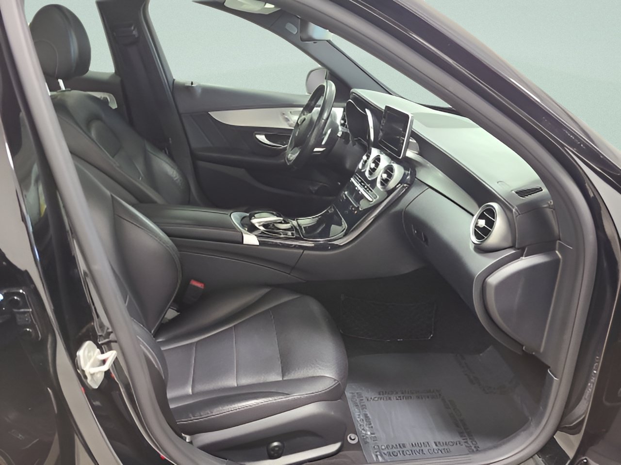 Used 2015 Mercedes-Benz C 300 4MATIC Sedan image 12