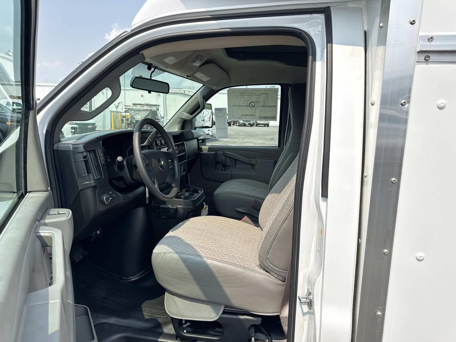New 2026 Chevrolet Express 3500 w/ Power Convenience Package RWD image 17